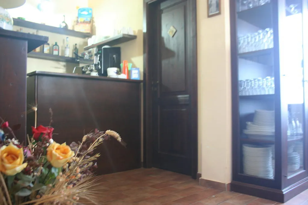 Lo Scudiero Di San Teodoro-1